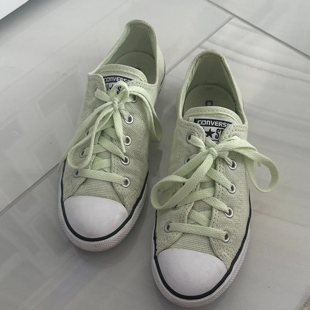 Perfect Easter outfit must have- Converse Mint Green Canvas Sneakers - Picture 1 of 11